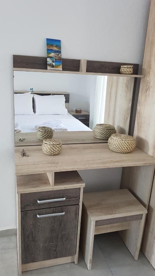 Erika Boutique Apartments Nikiti  Exteriör bild
