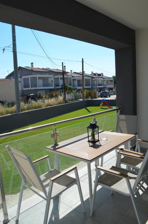 Erika Boutique Apartments Nikiti  Exteriör bild